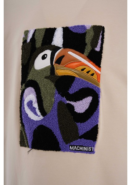 Erkek Parrot Embroidered Oversize Soft Bej Tişört