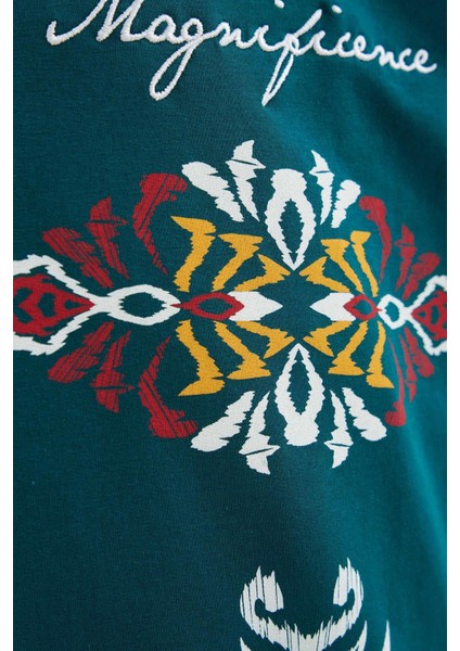 Erkek Ethnical Printed And Embroidered Tişört Oıl Green modelleri