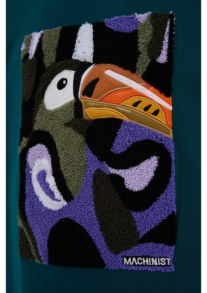 Erkek Parrot Embroidered Oversize Oil Green Tişört modelleri