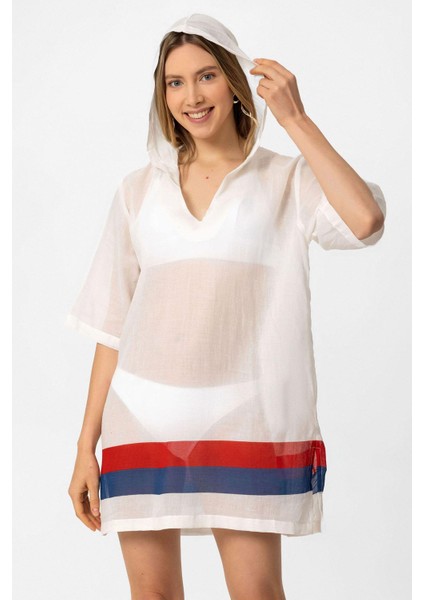 Beyaz Şile Bezi Kapüşonlu Pareo modelleri