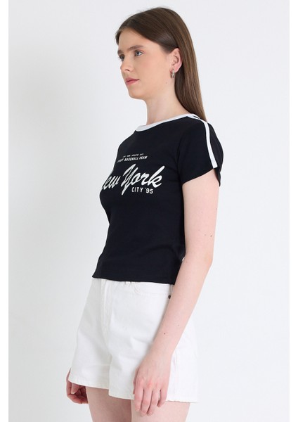 Siyah Yazı Baskılı Slim Fit Crop Tişört 6059 modelleri