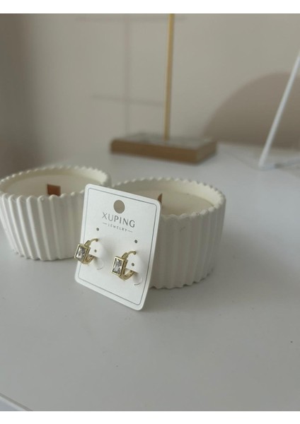 Gold Minimal Zirkon Taşlı Küpe