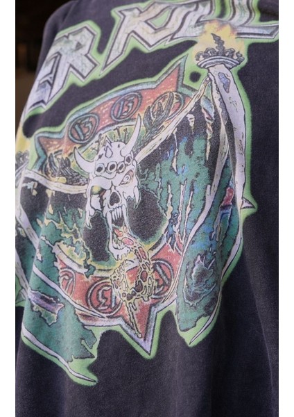 Overkill Oversize Kısa Kollu T-Shirt fırsatları