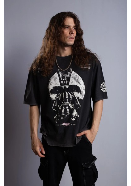 Dark Night Rises Oversize T-Shirt