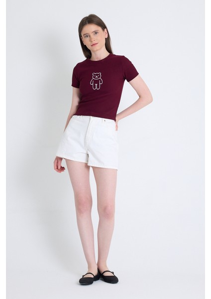 Bordo Ayıcık Işlemeli Slim Fit Crop Tişört 2217 modelleri