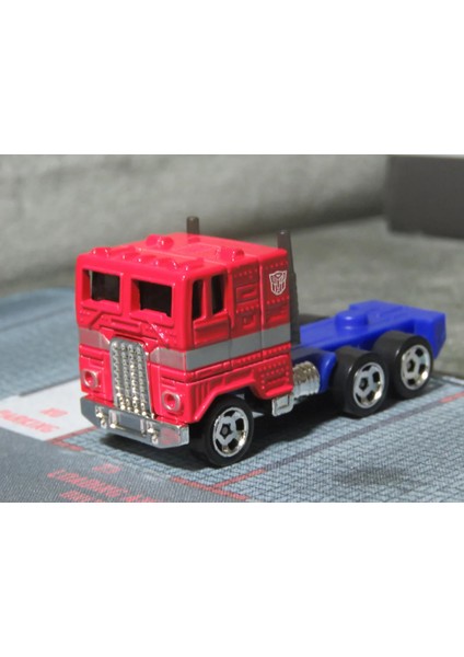 Hw Screen Tıme Optımus Prıme HYW26 6/10 104/250 Tekli Metal Araç 1/64 Ölçek fiyatları