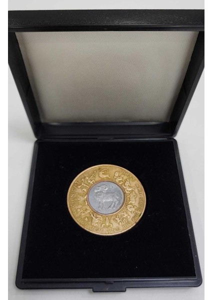 Almanya Zodyak Madalyon 1950 Deın Talısman - Koç Burcu. 41 mm Çapında Bronz Bimetal. Kadife Içli Özel Kutusunda. Nadir.