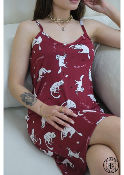 Kırmızı Kedi Desenli Askılı Elbise