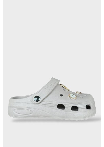 Yüksek Taban Aksesuarlı Kadın Sandalet FÜME