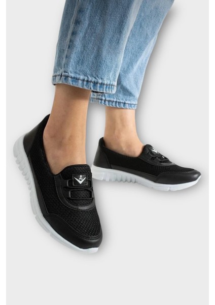 Kadın Ortopedik Fileli Anne Babet Günlük Ayakkabı Siyah - Beyaz fiyatları