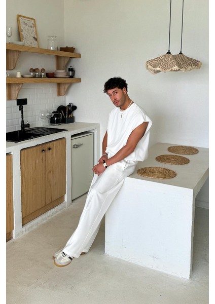 Beyaz Basic Oversize Atlet