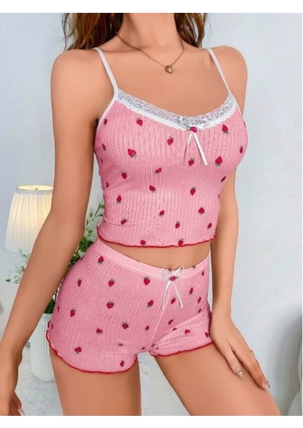 Kadın Pembe Çilek Desenli Crop Şortlu Pijama Takımı - Polyester Askılı Yazlık Takım