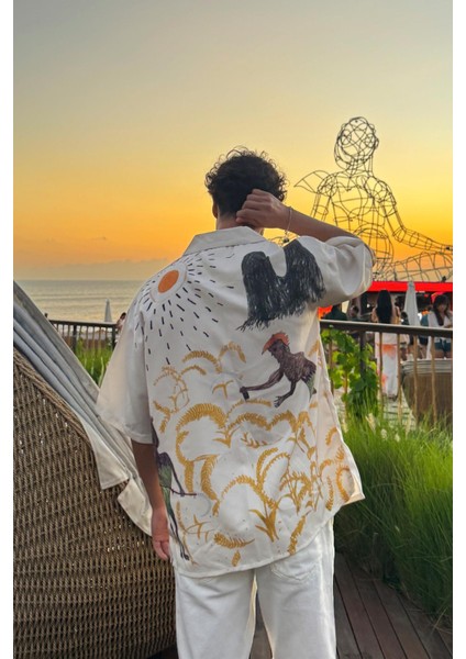 Paleolitik Çağ Baskılı Bej Oversize Kısa Kol Gömlek fiyatları