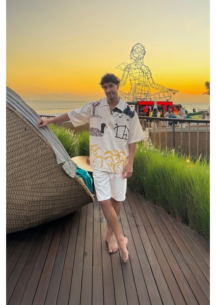 Paleolitik Çağ Baskılı Bej Oversize Kısa Kol Gömlek modelleri