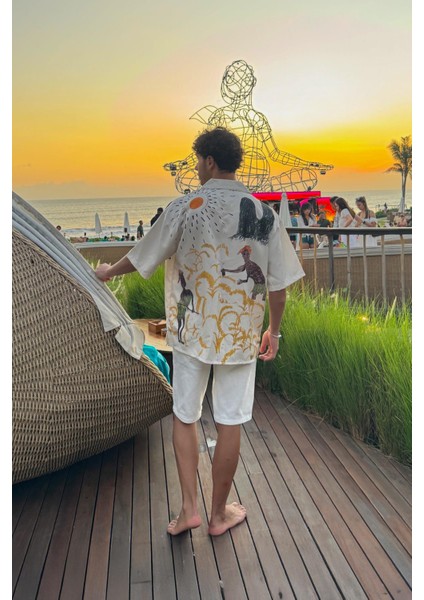 Paleolitik Çağ Baskılı Bej Oversize Kısa Kol Gömlek fırsatları