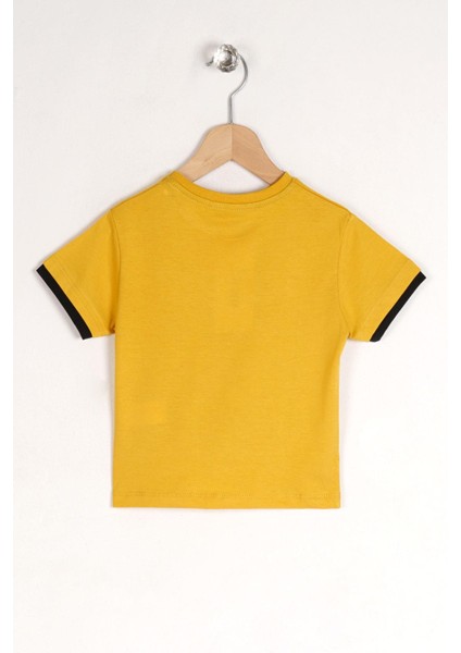 Erkek Çocuk Hardal Renkli Up Baskılı Kısa Kollu Tişört fırsatları