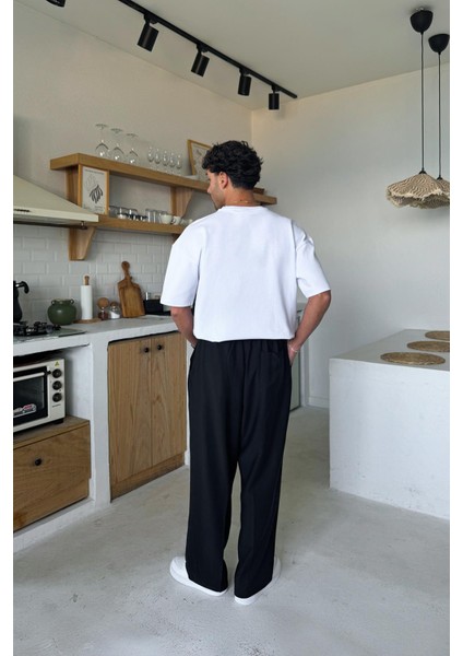 Minimal Baskılı Beyaz Oversize Tişört indirimleri