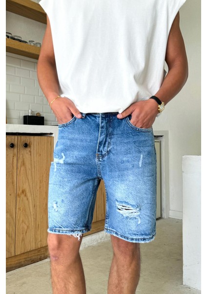 Yırtık Model Kot Şort fırsatları