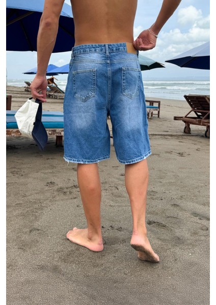 Yırtık Detay Kot Şort fiyatları