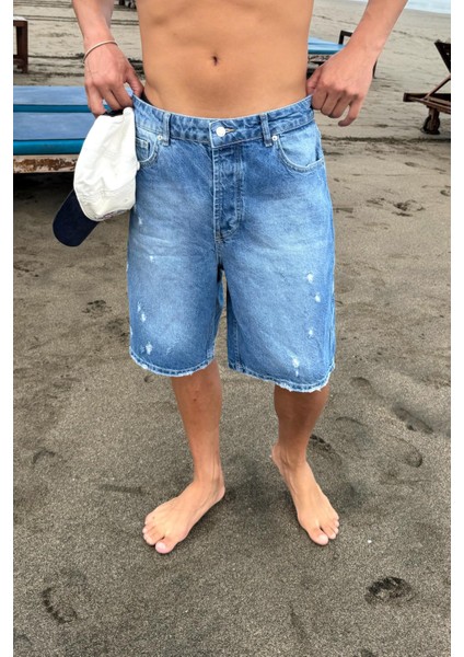 Yırtık Detay Kot Şort modelleri