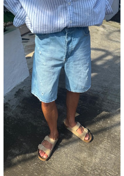 Yırtık Detay Buz Mavi Kot Şort modelleri