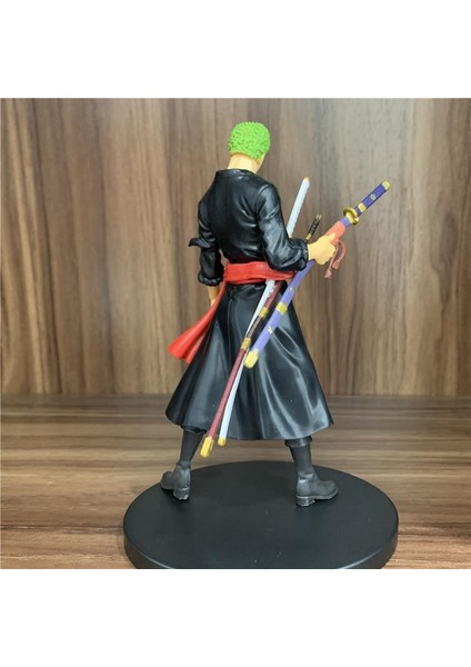 One Piece Roronoa Zoro Anime Aksiyon Figürü - 18 cm Detaylı Model