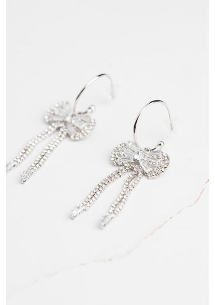 Zirkon Taşlı Fiyonk Sallantılı Küpe fırsatları