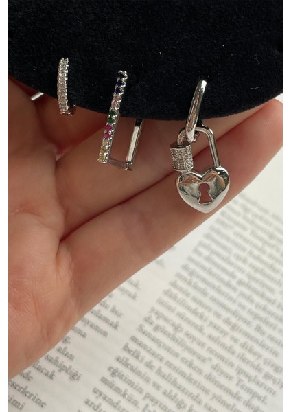 Üçlü Küpe Seti fırsatları