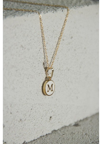 Gold Mineli Harf Kolye