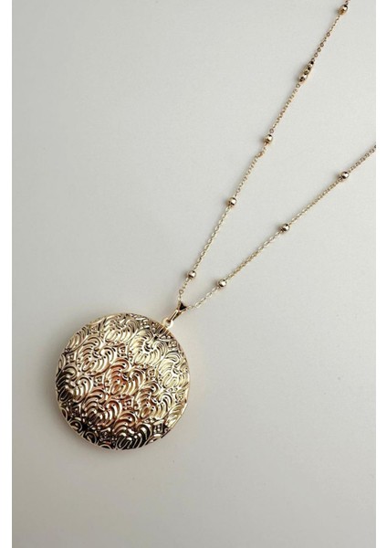 Desenli Kapaklı Kolye