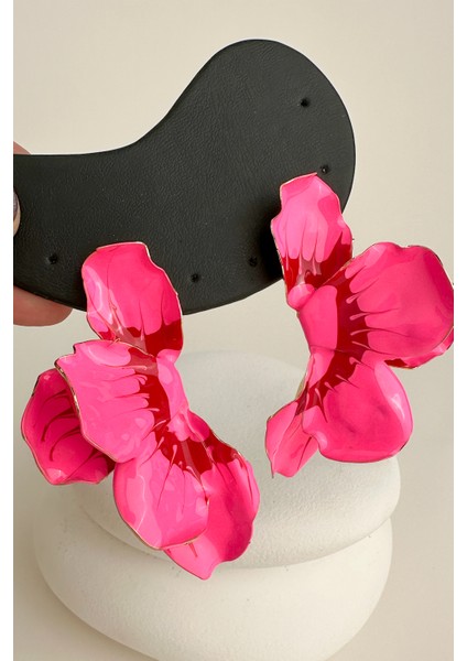 Yarım Ay Desenli Hafif Çiçek Küpe (7cm)