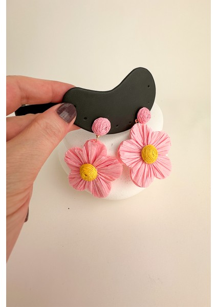 Rafya Bohem Tarzı Sallantılı Çiçek Küpe (7cm) modelleri