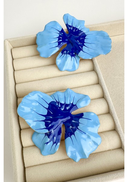 Geometrik Şekilli Hafif Çiçek Küpe (8cm) fiyatları