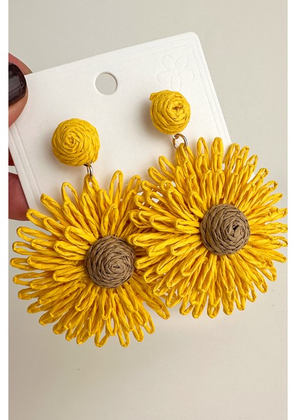 Bohem Tarzı Sallantılı Çiçek Küpe (6cm) modelleri