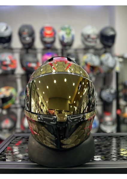 Skwal I3 Venum Ledli Kask (+1 Gold Vizör) fırsatları