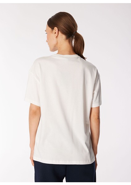 Kırık Beyaz Kadın Basic Baskılı T-Shirt F4WL-TST0350 indirimleri