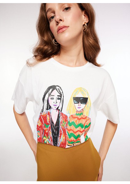 Bisiklet Yaka Baskılı Kırık Beyaz Kadın T-Shirt F3WL-TST5 modelleri