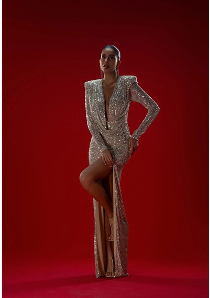 Gümüş/bej Payetli Drape Detaylı Uzun Elbise