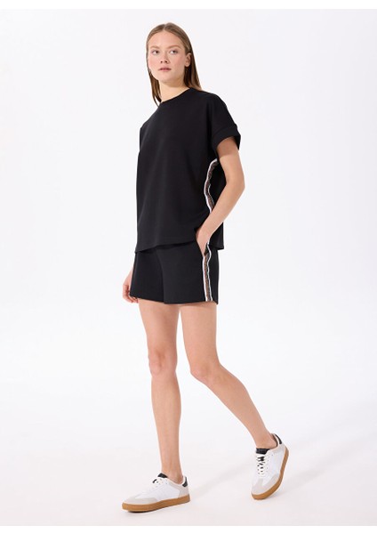 Siyah Kadın Lastikli Sweat Şort FC5SL-SHT0098