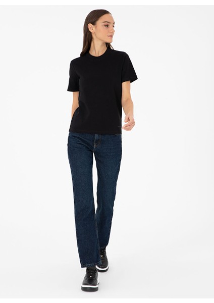 Siyah Kadın Slim Fit Düz T-Shirt Sımo fırsatları