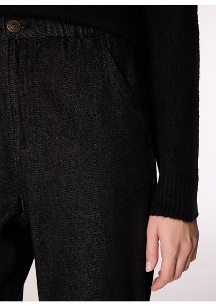 Siyah Kadın Carrot Düz Denim Pantolon F4WL-PNT W71