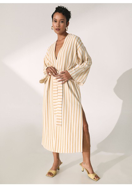 Çizgili Sarı - Beyaz Kadın Kaftan D302