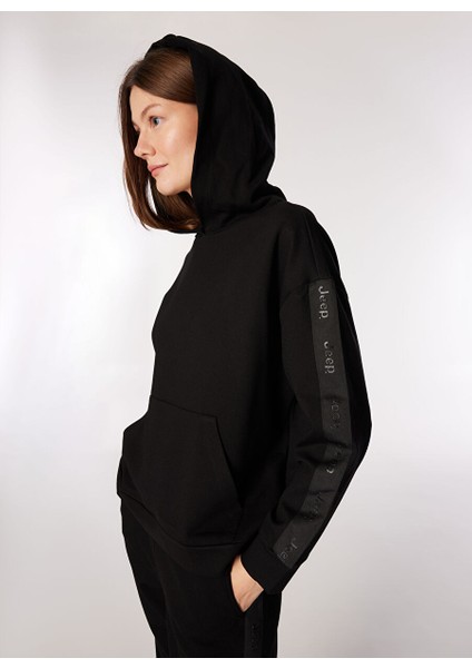 Siyah Kadın Kapüşonlu Loose Fit Sweatshirt J4WL-SWT7401 indirimleri
