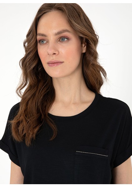Siyah Kadın Regular Fit T-Shirt Polen