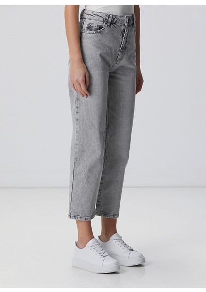 Gri Kadın Straight Denim Pantolon 1095095 modelleri