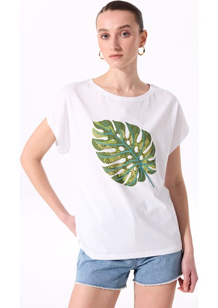 Beyaz Kadın Relaxed Baskılı T-Shirt FC5SL-TST0210