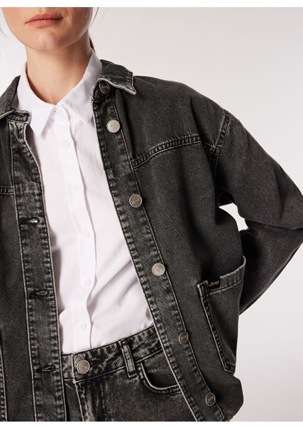 Siyah Kadın Relaxed Yıkamalı Denim Gömlek J4WL-GML7001 fırsatları