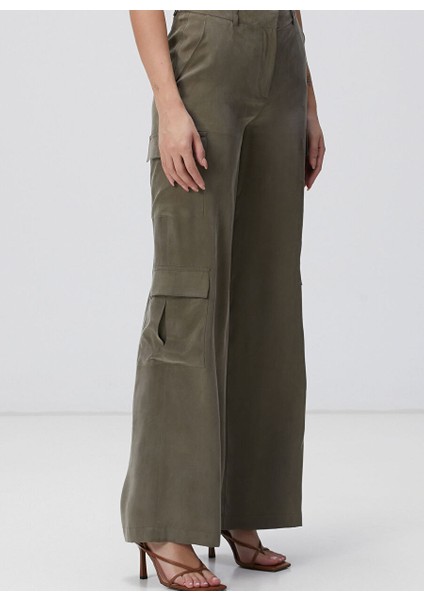 Haki Kadın Regular Fit Pantolon 1094897