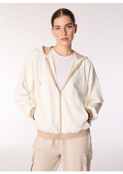 Kırık Beyaz Kadın Kapüşon Oversize Düz Sweatshirt F4WL-SWT W69