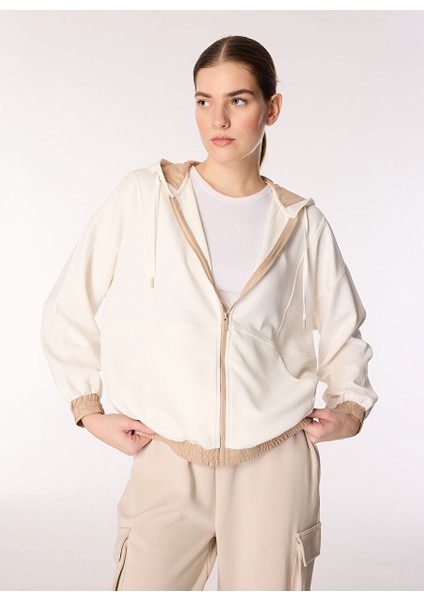 Kırık Beyaz Kadın Kapüşon Oversize Düz Sweatshirt F4WL-SWT W69